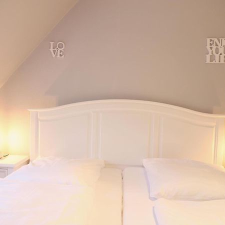 Exklusive 3-Zimmer-Ferienwohnung Im Herzen Westerlands Екстер'єр фото